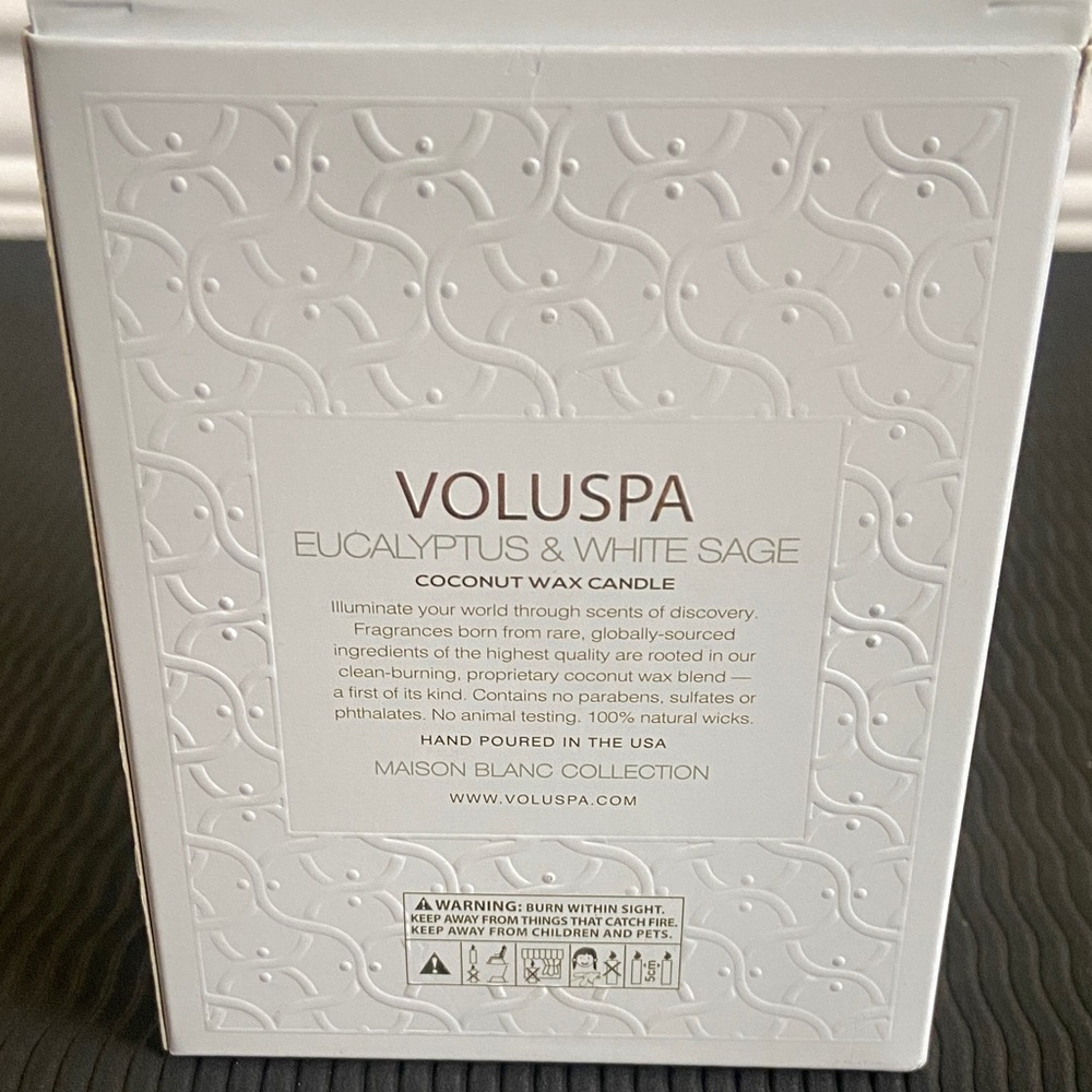 Voluspa Eucalyptus & White Sage Candle in White and Green - Picture 5 of 11